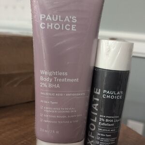 Paula's Choice Weightless Body Treatment and Exfoliant - Lavender and Black